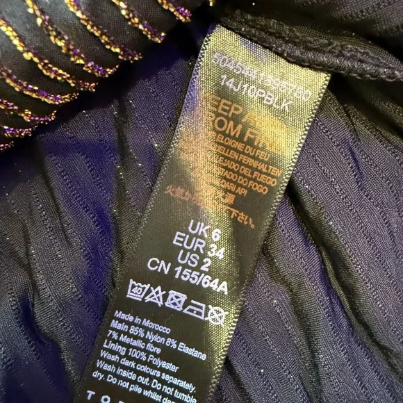 Topshop Black and Gold Long Sleeve Dress - Picture 6 of 6